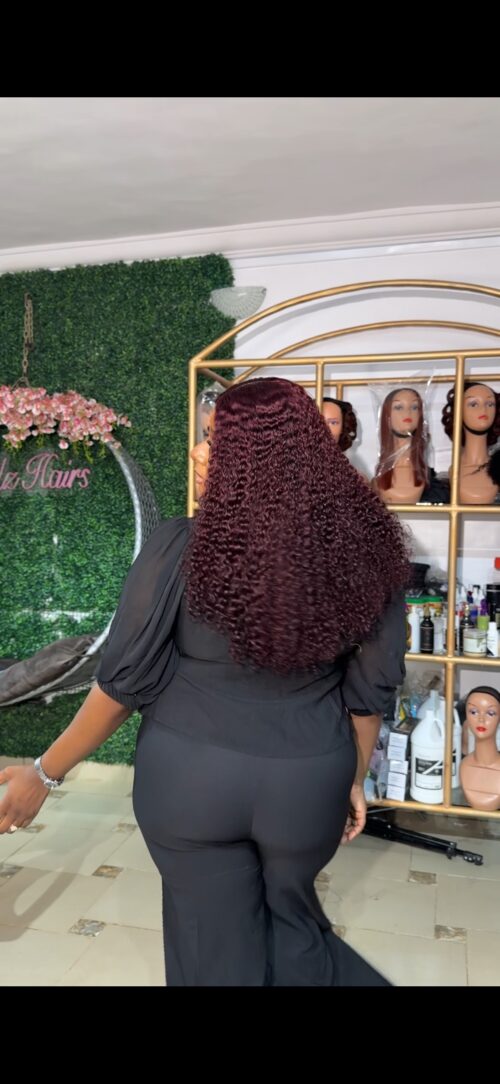 20 inches burgundy pixel curls with 2by6 200g - Image 2